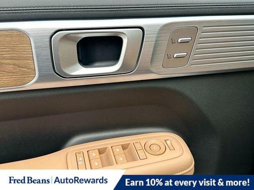 2026 Hyundai SANTA FE HEV Calligraphy