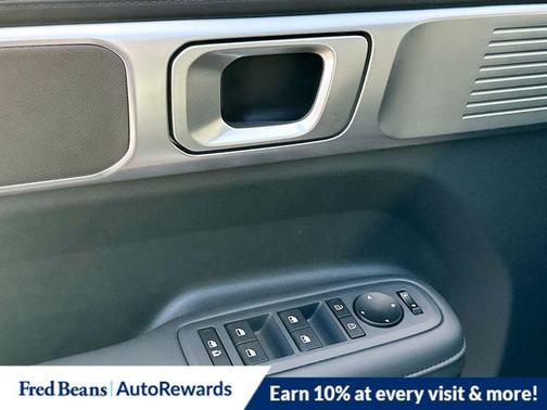 2026 Hyundai SANTA FE HEV SEL