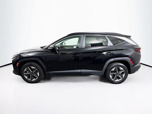Phantom Black 2025 Hyundai TUCSON SEL