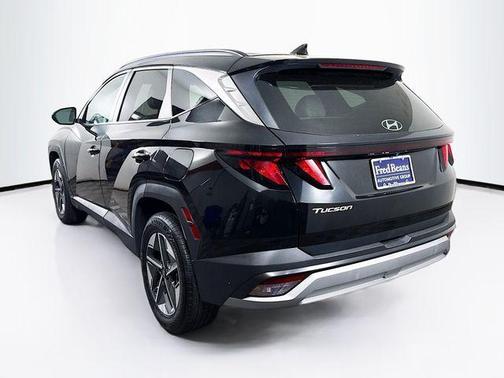Phantom Black 2025 Hyundai TUCSON SEL