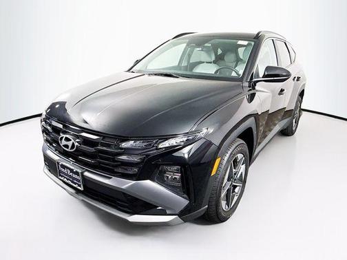 Phantom Black 2025 Hyundai TUCSON SEL