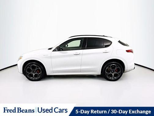 2022 Alfa Romeo Stelvio Veloce