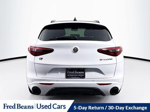 2022 Alfa Romeo Stelvio Veloce