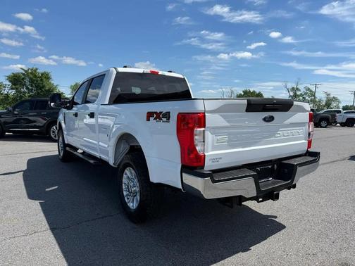 Oxford White 2022 Ford F-250 XL