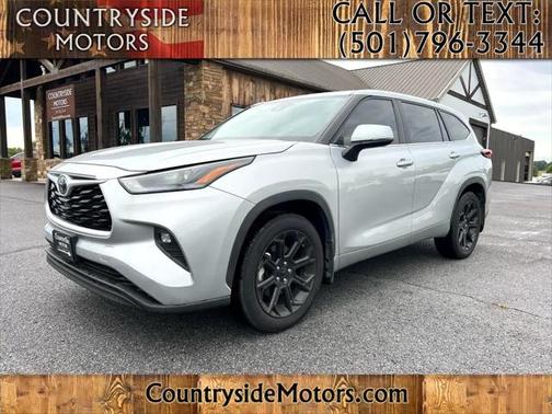 2023 Toyota Highlander LE