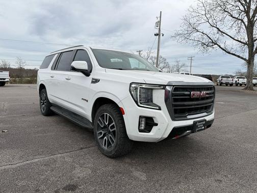 2021 GMC Yukon XL 4WD AT4