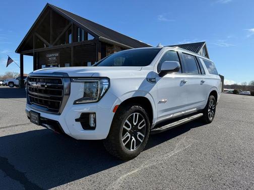 2021 GMC Yukon XL 4WD AT4