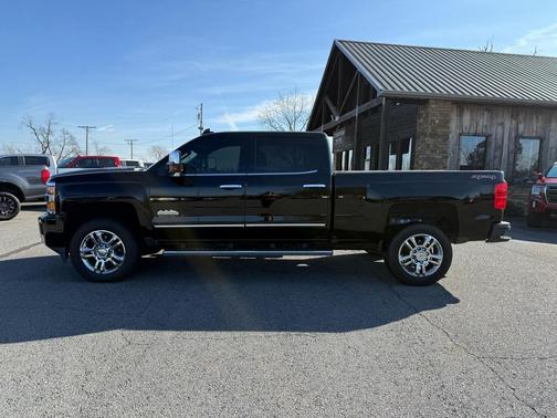 2016 Chevrolet Silverado 2500 High Country