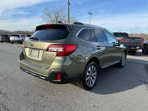 2019 Subaru Outback 3.6R Touring