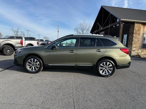 2019 Subaru Outback 3.6R Touring
