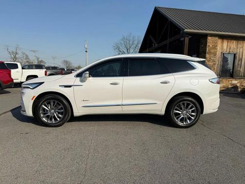 2024 Buick Enclave Avenir FWD