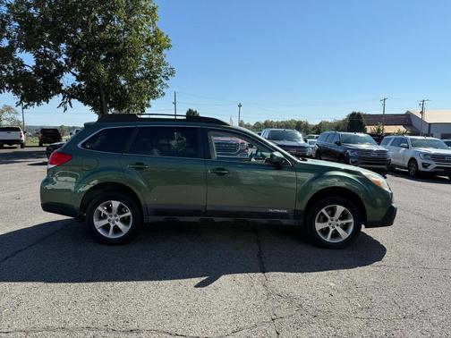 2013 Subaru Outback 2.5i Premium