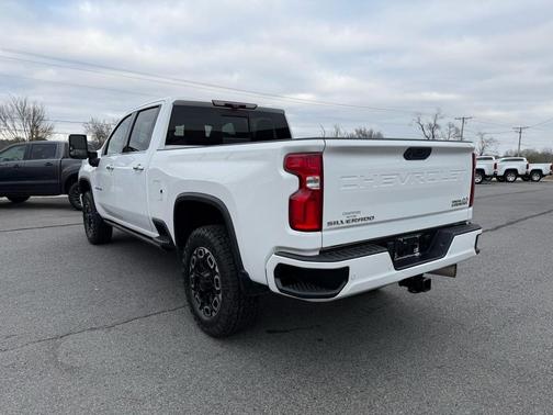 2021 Chevrolet Silverado 2500 High Country