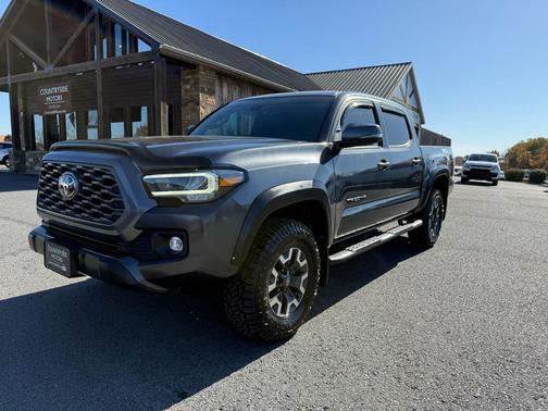 2022 Toyota Tacoma TRD Off Road
