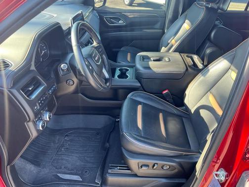 2021 GMC Yukon 4WD AT4