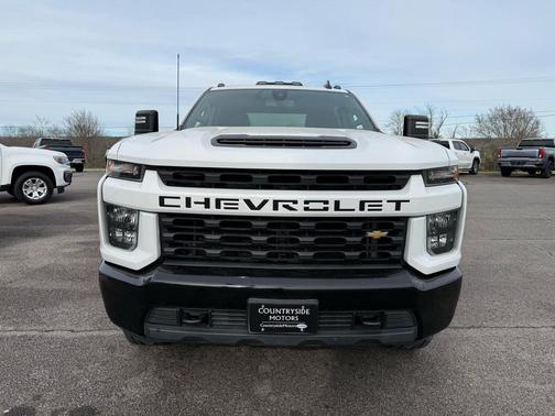 2022 Chevrolet Silverado 2500 Custom