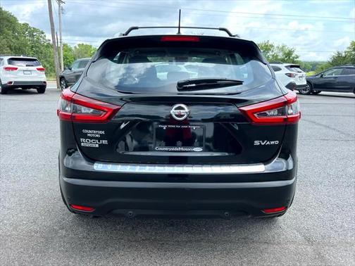 2020 Nissan Rogue Sport SV