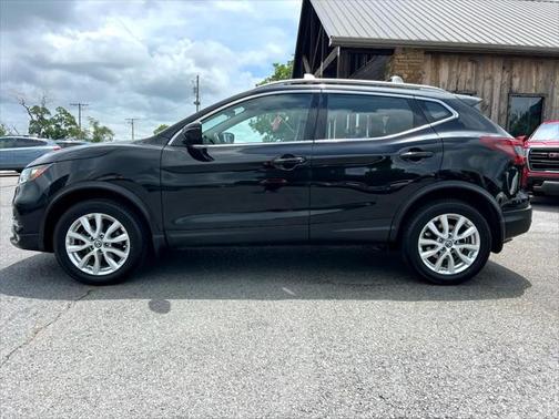 2020 Nissan Rogue Sport SV