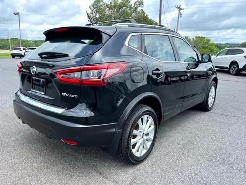 2020 Nissan Rogue Sport SV