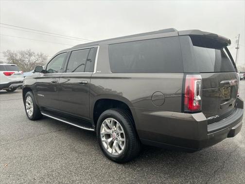 2020 GMC Yukon XL SLT