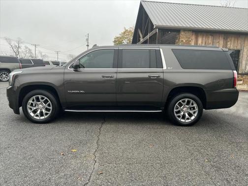 2020 GMC Yukon XL SLT