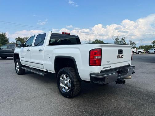 2016 GMC Sierra 2500 SLT