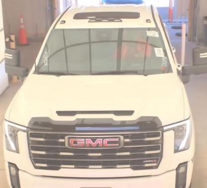 2024 GMC Sierra 2500 AT4