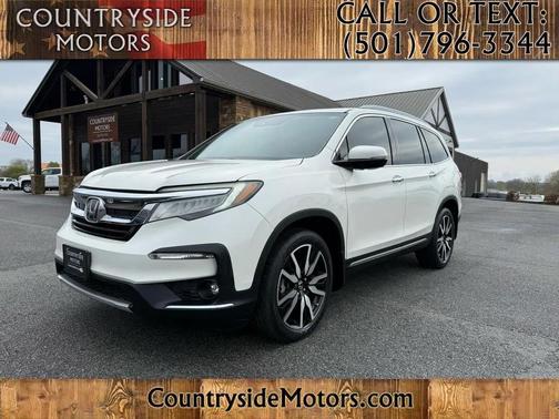White Diamond Pearl 2019 Honda Pilot Touring 8-Passenger