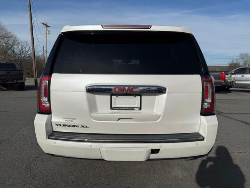 2018 GMC Yukon XL Denali