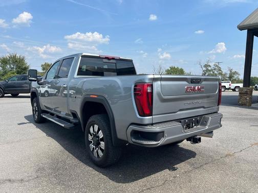 2025 GMC Sierra 3500 Denali