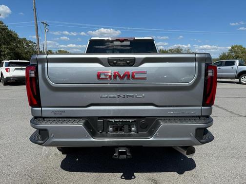 2025 GMC Sierra 3500 Denali