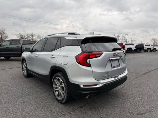 2020 GMC Terrain SLT