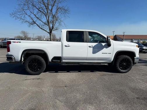 2024 Chevrolet Silverado 2500 LT