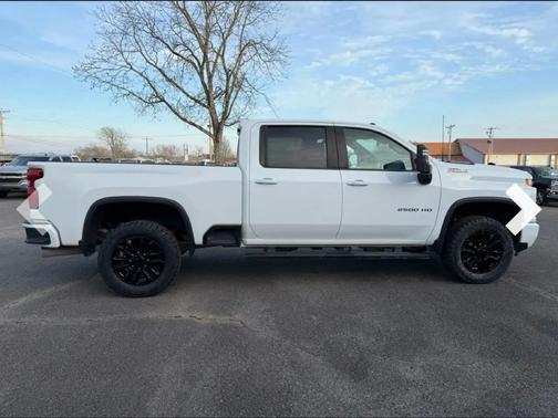 2024 Chevrolet Silverado 2500 LT