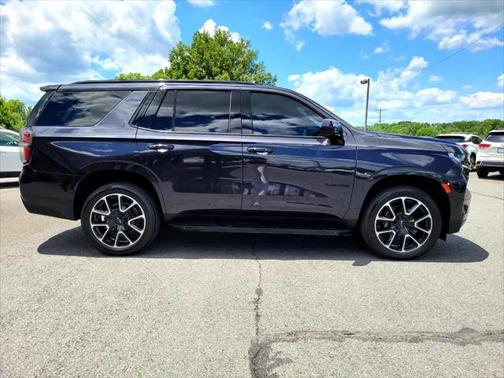2023 Chevrolet Tahoe 4WD RST