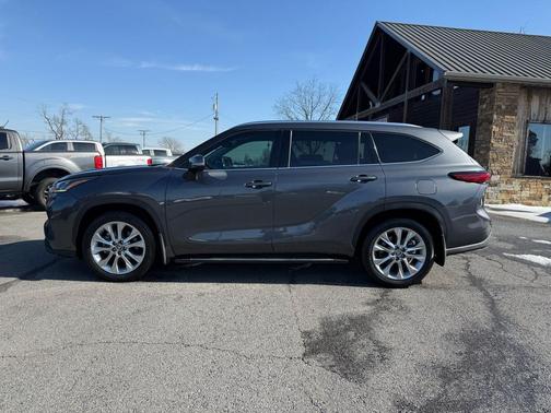 2021 Toyota Highlander Limited