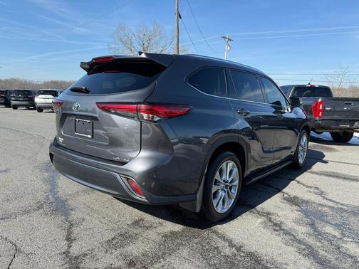 2021 Toyota Highlander Limited