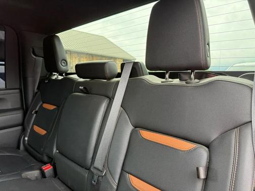 Onyx Black 2021 GMC Sierra 2500 AT4
