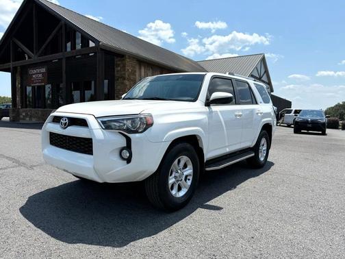 2019 Toyota 4Runner SR5