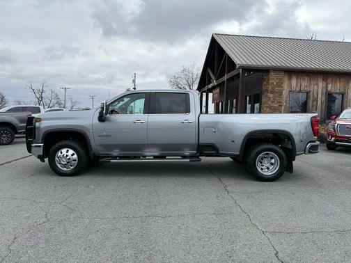 2025 Chevrolet Silverado 3500 LTZ