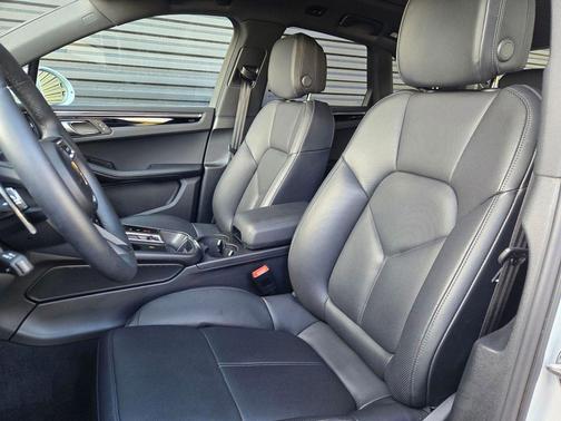 White 2025 Porsche Macan Macan