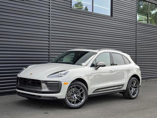 2026 Porsche Macan Macan T