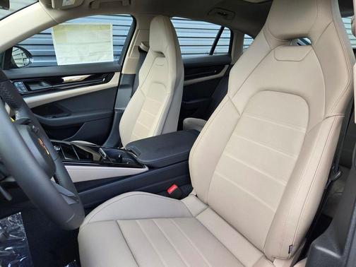 Gray Metallic 2026 Porsche Panamera 4