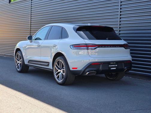 Chalk 2026 Porsche Macan Macan
