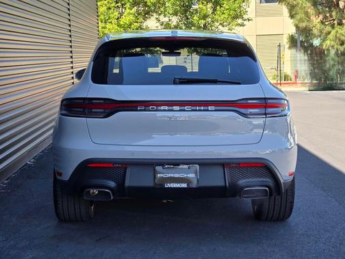 Chalk 2026 Porsche Macan Macan