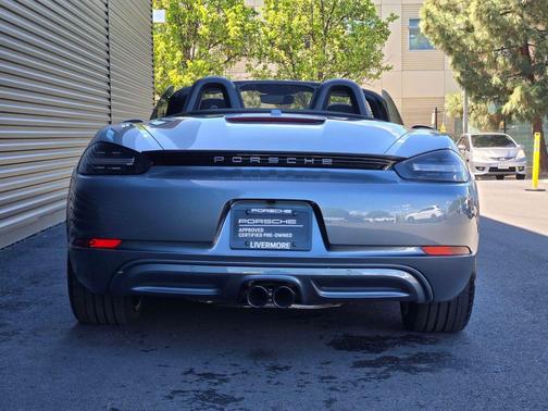 Vanadium Grey Metallic 2025 Porsche 718 Boxster Base