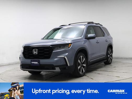 Gray 2023 Honda Pilot Touring