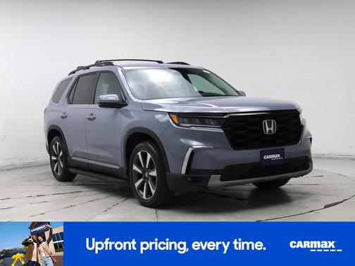 Gray 2023 Honda Pilot Touring