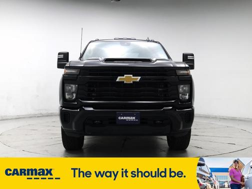 2024 Chevrolet Silverado 2500 Custom