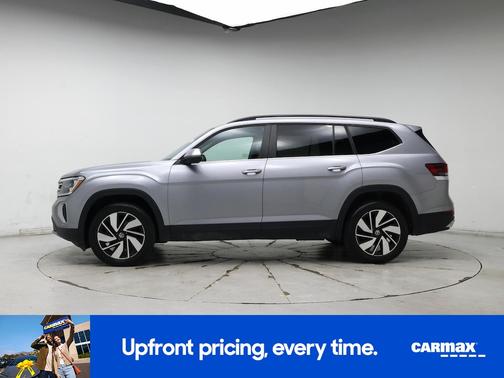 Silver 2024 Volkswagen Atlas SE w/Tech